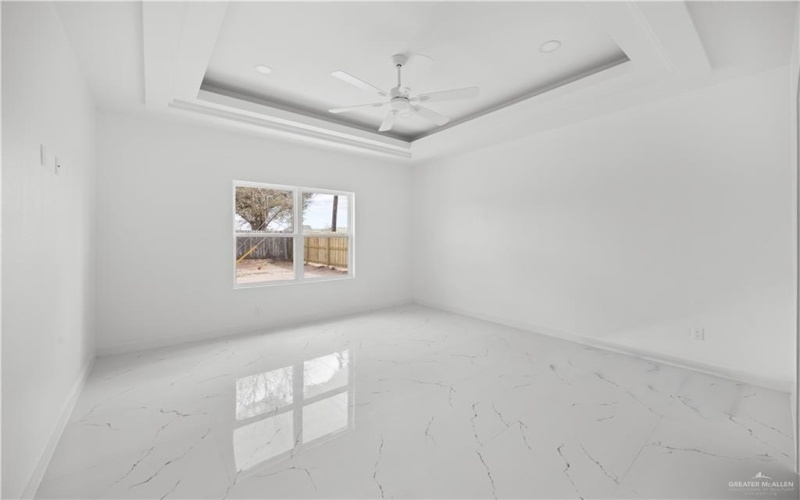 2800 N Alyna Avenue, Edinburg, TX 78541, 3 Bedrooms Bedrooms, ,2 BathroomsBathrooms,Residential,For Sale,2800 N Alyna Avenue,0,495226