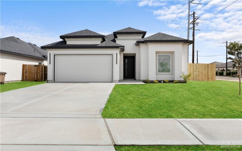 2800 N Alyna Avenue, Edinburg, TX 78541, 3 Bedrooms Bedrooms, ,2 BathroomsBathrooms,Residential,For Sale,2800 N Alyna Avenue,0,495226