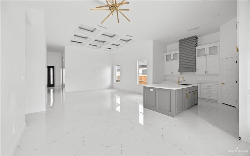 2800 N Alyna Avenue, Edinburg, TX 78541, 3 Bedrooms Bedrooms, ,2 BathroomsBathrooms,Residential,For Sale,2800 N Alyna Avenue,0,495226