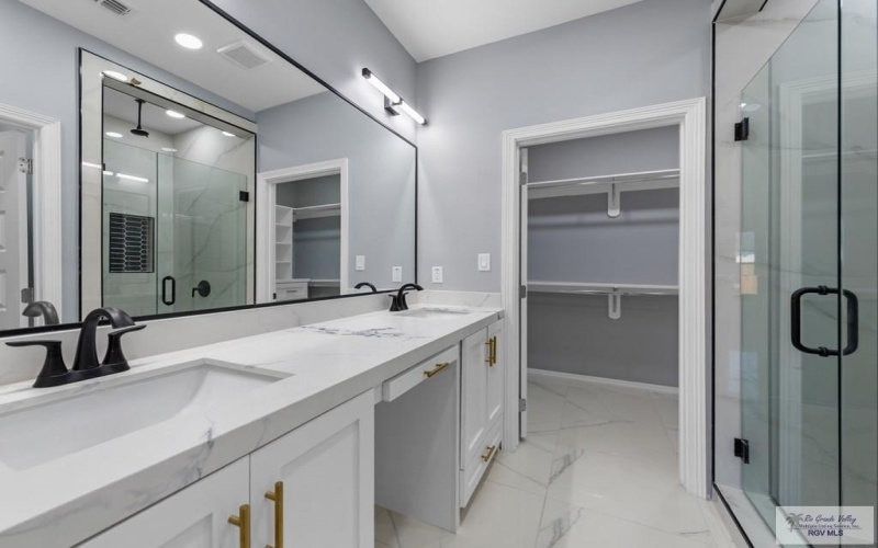 2108 BLUE SKY DR, WESLACO, TX 78596, 4 Bedrooms Bedrooms, ,2 BathroomsBathrooms,Residential,For Sale,2108 BLUE SKY DR,0,29771244