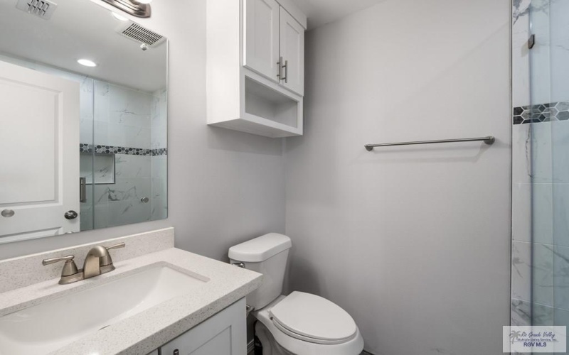 673 THORNTON LN, BROWNSVILLE, TX 78521, 3 Bedrooms Bedrooms, ,2 BathroomsBathrooms,Residential,For Sale,673 THORNTON LN,0,29772214