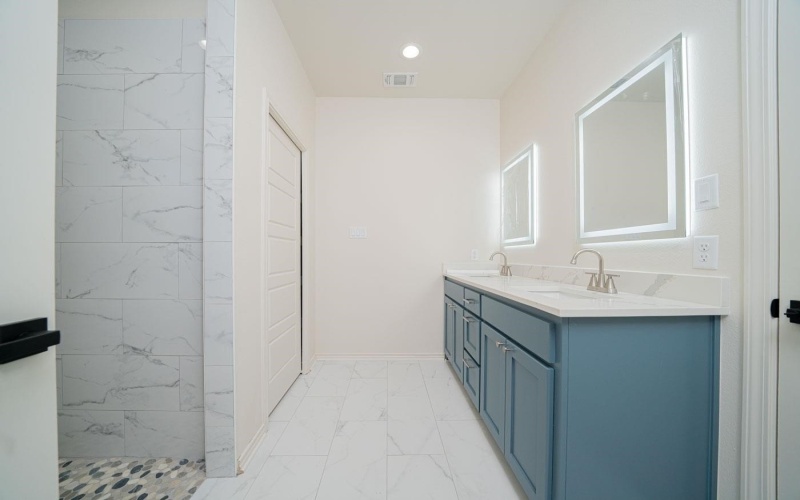 3809 Suren Way, Longview, TX 75605, 3 Bedrooms Bedrooms, ,2 BathroomsBathrooms,Residential,For Sale,3809 Suren Way,0,20261177