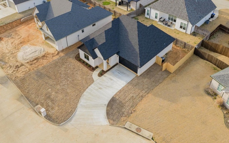 3809 Suren Way, Longview, TX 75605, 3 Bedrooms Bedrooms, ,2 BathroomsBathrooms,Residential,For Sale,3809 Suren Way,0,20261177