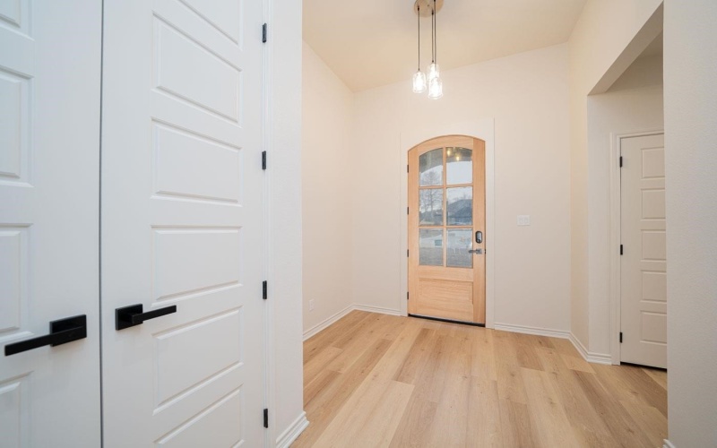 3809 Suren Way, Longview, TX 75605, 3 Bedrooms Bedrooms, ,2 BathroomsBathrooms,Residential,For Sale,3809 Suren Way,0,20261177