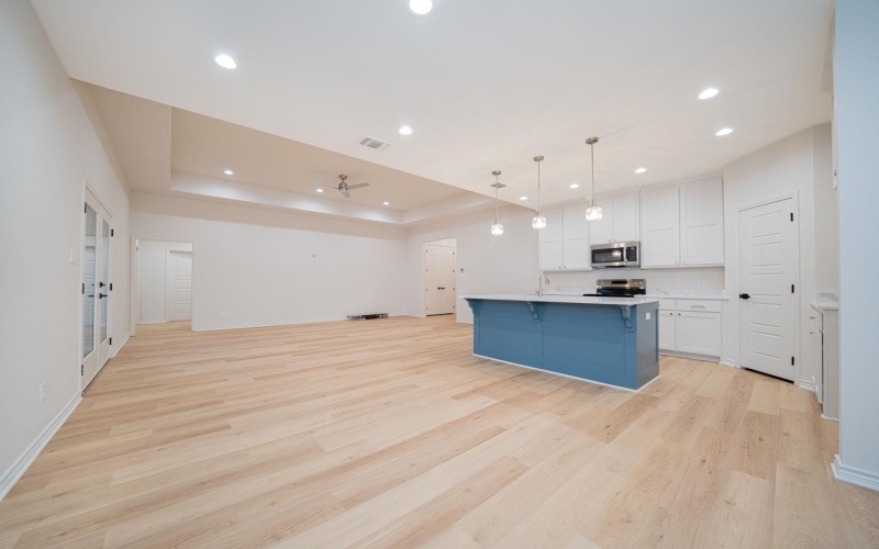 3809 Suren Way, Longview, TX 75605, 3 Bedrooms Bedrooms, ,2 BathroomsBathrooms,Residential,For Sale,3809 Suren Way,0,20261177