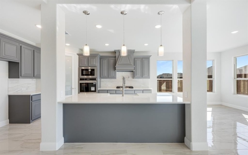 140 Rosewood Drive, Glenn Heights, TX 75154, 6 Bedrooms Bedrooms, ,6 BathroomsBathrooms,Residential,For Sale,140 Rosewood Drive,0,21031432