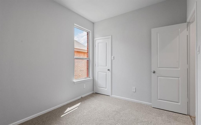 553 PENDLETON Avenue, Keene, TX 76059, 3 Habitaciones Habitaciones , ,2 BañosBaños,Residential,En Venta,553 PENDLETON Avenue,0,21182807