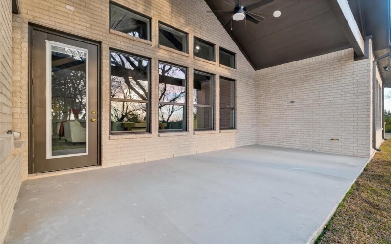 4187 County Road 570, Farmersville, TX 75442, 4 Habitaciones Habitaciones , ,5 BañosBaños,Residential,En Venta,4187 County Road 570,0,21182905