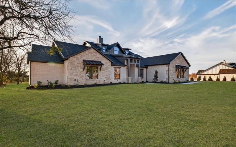 4187 County Road 570, Farmersville, TX 75442, 4 Habitaciones Habitaciones , ,5 BañosBaños,Residential,En Venta,4187 County Road 570,0,21182905