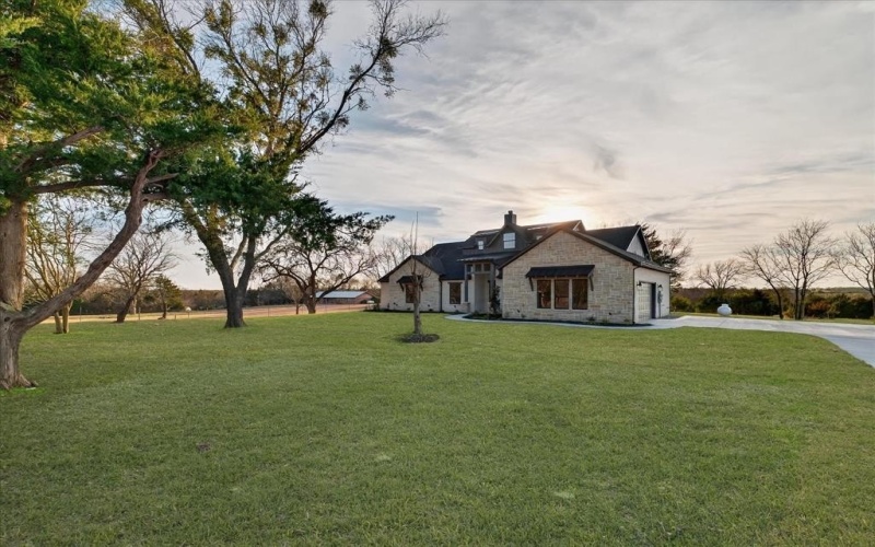 4187 County Road 570, Farmersville, TX 75442, 4 Habitaciones Habitaciones , ,5 BañosBaños,Residential,En Venta,4187 County Road 570,0,21182905