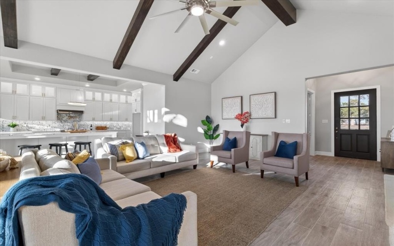 4187 County Road 570, Farmersville, TX 75442, 4 Habitaciones Habitaciones , ,5 BañosBaños,Residential,En Venta,4187 County Road 570,0,21182905