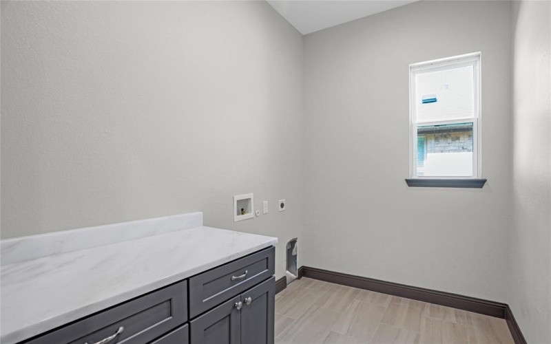 531 Overlook Drive, Royse City, TX 75189, 3 Bedrooms Bedrooms, ,2 BathroomsBathrooms,Residential,For Sale,531 Overlook Drive,0,21183181