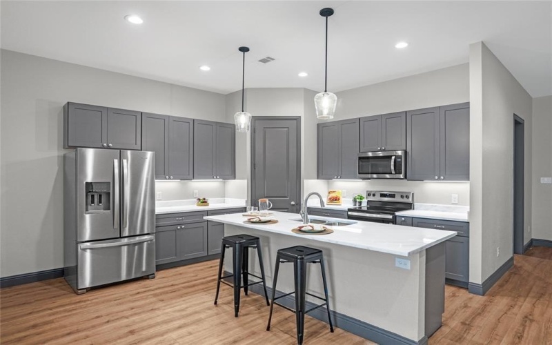 531 Overlook Drive, Royse City, TX 75189, 3 Bedrooms Bedrooms, ,2 BathroomsBathrooms,Residential,For Sale,531 Overlook Drive,0,21183181