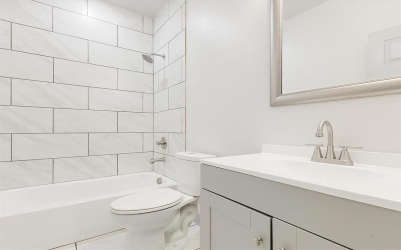 6110 Tejas Drive, Mabank, TX 75156, 3 Bedrooms Bedrooms, ,2 BathroomsBathrooms,Residential,For Sale,6110 Tejas Drive,0,21183254