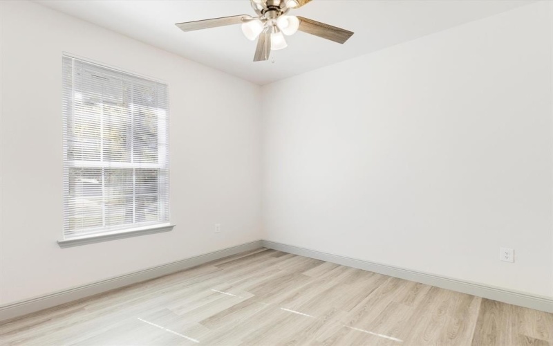 6110 Tejas Drive, Mabank, TX 75156, 3 Bedrooms Bedrooms, ,2 BathroomsBathrooms,Residential,For Sale,6110 Tejas Drive,0,21183254