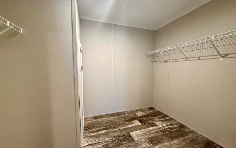 1521 Lark Court, Pelican Bay, TX 76020, 3 Habitaciones Habitaciones , ,2 BañosBaños,Residential,En Venta,1521 Lark Court,0,21183618