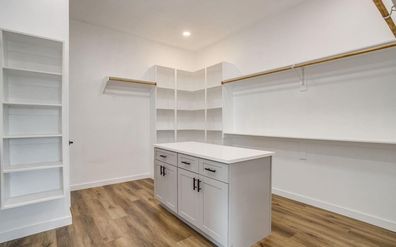 1110 County Road 2004, Glen Rose, TX 76043, 4 Bedrooms Bedrooms, ,3 BathroomsBathrooms,Residential,For Sale,1110 County Road 2004,0,21183639