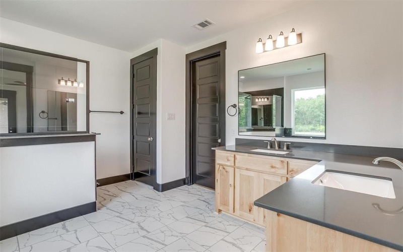 177 Aiden Drive, Waxahachie, TX 75165, 4 Bedrooms Bedrooms, ,2 BathroomsBathrooms,Residential,For Sale,177 Aiden Drive,20584289