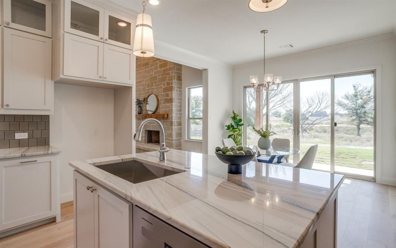 324 Slimp Bluff, Azle, TX 76020, 3 Habitaciones Habitaciones , ,2 BañosBaños,Residential,En Venta,324 Slimp Bluff,0,21183805