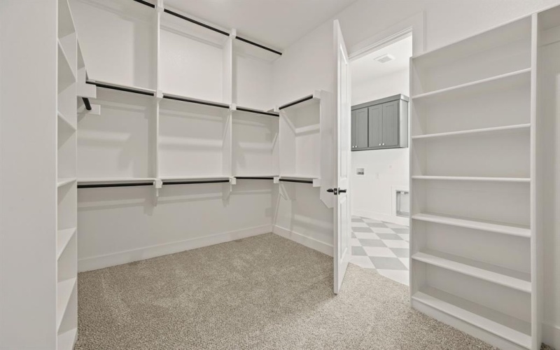 404 Broadmoor Drive, Haslet, TX 76052, 4 Bedrooms Bedrooms, ,3 BathroomsBathrooms,Residential,For Sale,404 Broadmoor Drive,0,21183875