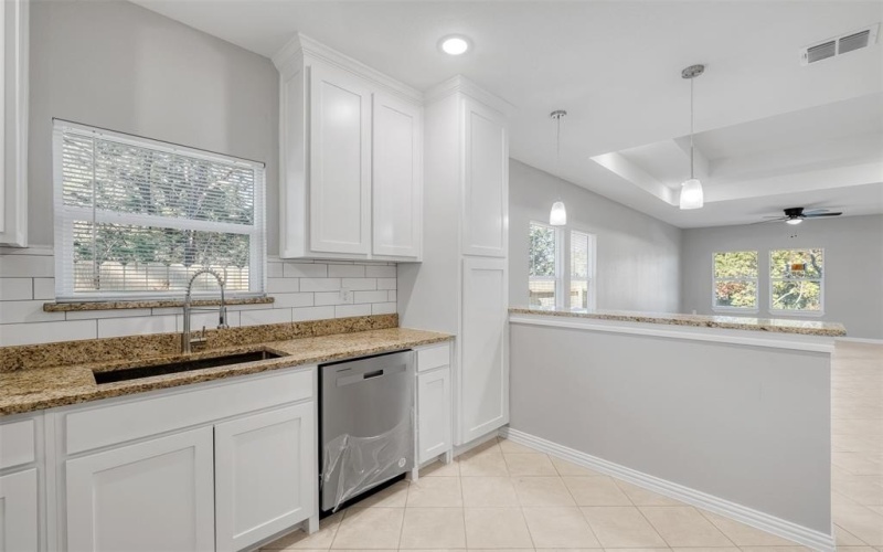 2803 Beechwood Street, Granbury, TX 76048, 3 Bedrooms Bedrooms, ,2 BathroomsBathrooms,Residential,For Sale,2803 Beechwood Street,0,21183977