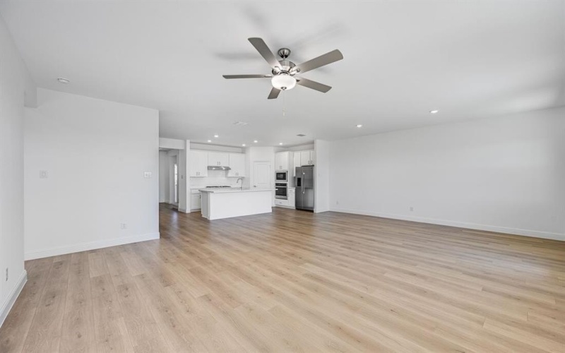 1429 Arciones Road, Fort Worth, TX 76052, 5 Bedrooms Bedrooms, ,3 BathroomsBathrooms,Residential,For Sale,1429 Arciones Road,0,21184097