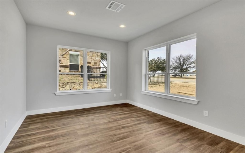 1701 Fountainview Drive, Mansfield, TX 76063, ,Commercial Sale,For Sale,1701 Fountainview Drive,0,21184143