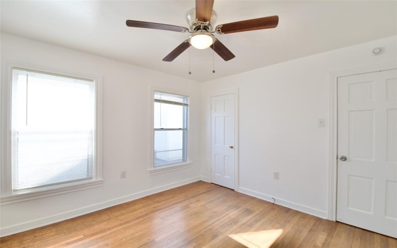 1224 ASHLEMAN Street, Bellmead, TX 76705, 2 Bedrooms Bedrooms, ,1 BathroomBathrooms,Residential,For Sale,1224 ASHLEMAN Street,0,21176799