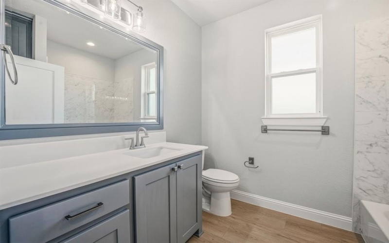 109 Vista Ridge Street, Glen Rose, TX 76043, 3 Habitaciones Habitaciones , ,2 BañosBaños,Residential,En Venta,109 Vista Ridge Street,0,21181193