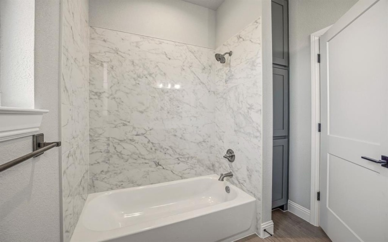 109 Vista Ridge Street, Glen Rose, TX 76043, 3 Habitaciones Habitaciones , ,2 BañosBaños,Residential,En Venta,109 Vista Ridge Street,0,21181193