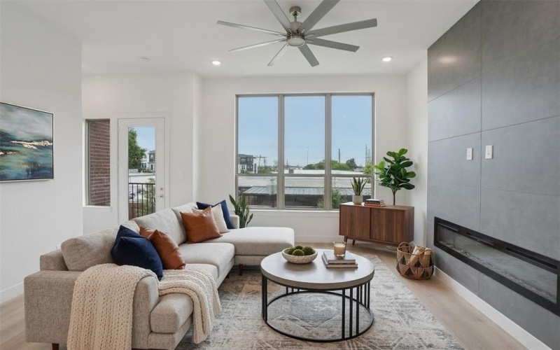 13351 Goodland Street #208, Farmers Branch, TX 75234, 3 Habitaciones Habitaciones , ,3 BañosBaños,Residential,En Venta,13351 Goodland Street,0,21181213