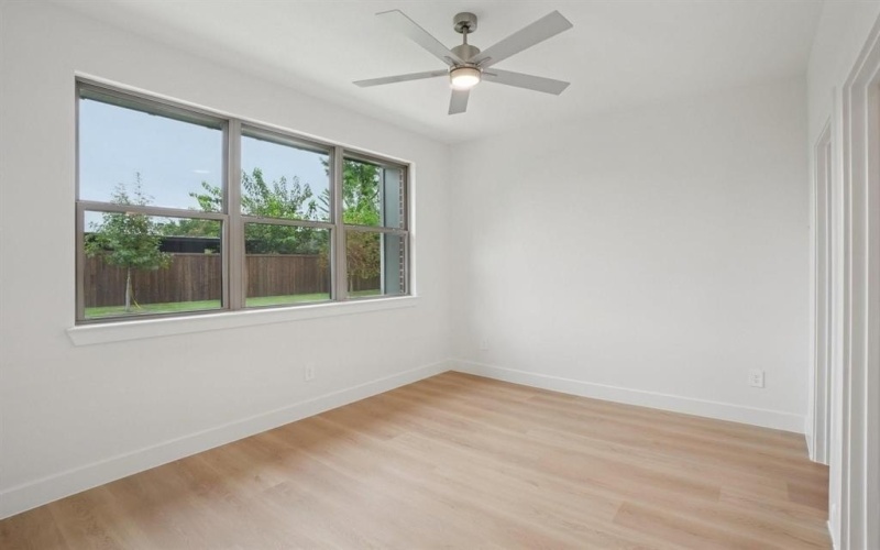 13351 Goodland Street #208, Farmers Branch, TX 75234, 3 Habitaciones Habitaciones , ,3 BañosBaños,Residential,En Venta,13351 Goodland Street,0,21181213