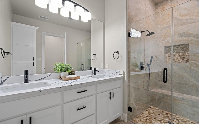 4205 County Road 570, Farmersville, TX 75442, 4 Bedrooms Bedrooms, ,5 BathroomsBathrooms,Residential,For Sale,4205 County Road 570,0,21181228