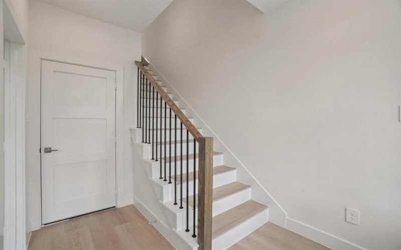 13351 Goodland Street #103, Farmers Branch, TX 75234, 3 Habitaciones Habitaciones , ,3 BañosBaños,Residential,En Venta,13351 Goodland Street,0,21181238