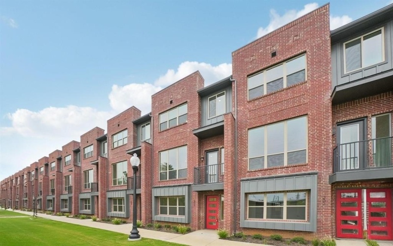 13351 Goodland Street #103, Farmers Branch, TX 75234, 3 Habitaciones Habitaciones , ,3 BañosBaños,Residential,En Venta,13351 Goodland Street,0,21181238