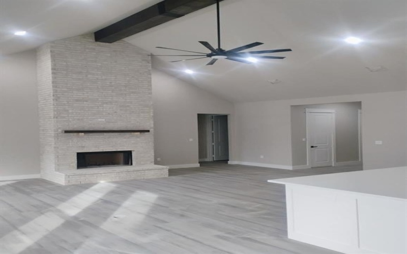 146 Hauser Place, Runaway Bay, TX 76426, 3 Habitaciones Habitaciones , ,2 BañosBaños,Residential,En Venta,146 Hauser Place,0,21181462