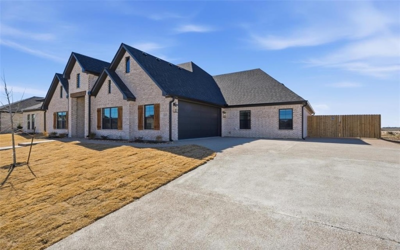 2125 Bond, Lorena, TX 76655, 5 Bedrooms Bedrooms, ,3 BathroomsBathrooms,Residential,For Sale,2125 Bond,0,21181760
