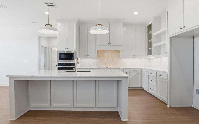 2125 Bond, Lorena, TX 76655, 5 Bedrooms Bedrooms, ,3 BathroomsBathrooms,Residential,For Sale,2125 Bond,0,21181760