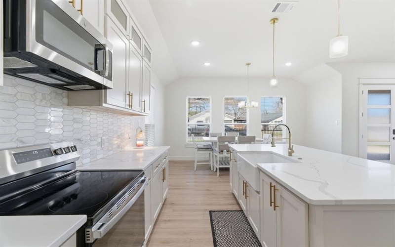 3612 Avenue J, Fort Worth, TX 76105, 4 Habitaciones Habitaciones , ,2 BañosBaños,Residential,En Venta,3612 Avenue J,0,21182069