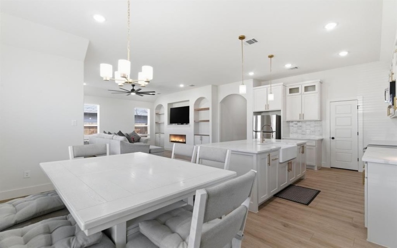 3612 Avenue J, Fort Worth, TX 76105, 4 Habitaciones Habitaciones , ,2 BañosBaños,Residential,En Venta,3612 Avenue J,0,21182069