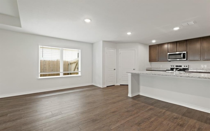 2413 Dahlia Drive, Fort Worth, TX 76123, 3 Habitaciones Habitaciones , ,2 BañosBaños,Residential,En Venta,2413 Dahlia Drive,0,21182461