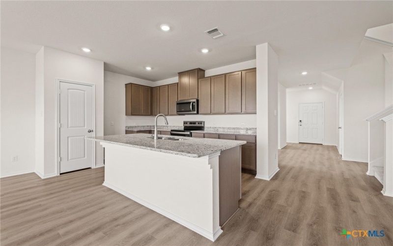 722 Ryan Street, Belton, TX 76513, 4 Habitaciones Habitaciones , ,3 BañosBaños,Residential,En Venta,722 Ryan Street,0,565112