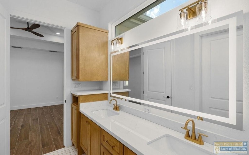 626 Yturria St., Port Isabel, TX 78578, 3 Bedrooms Bedrooms, ,2 BathroomsBathrooms,Residential,For Sale,626 Yturria St.,0,104890