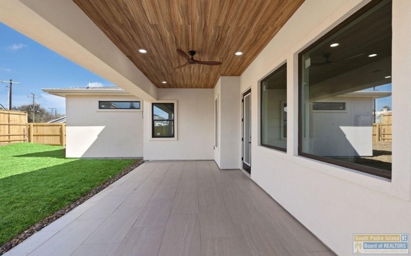 626 Yturria St., Port Isabel, TX 78578, 3 Bedrooms Bedrooms, ,2 BathroomsBathrooms,Residential,For Sale,626 Yturria St.,0,104890