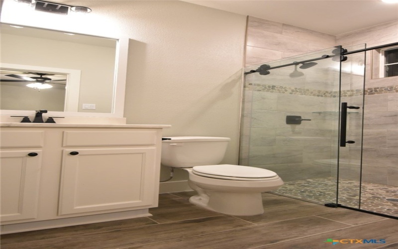 Lot 5 Leon River, Belton, TX 76513, 4 Bedrooms Bedrooms, ,3 BathroomsBathrooms,Residential,For Sale,Lot 5 Leon River,0,604053