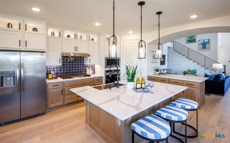 105 Lake Como Point, New Braunfels, TX 78130, 4 Bedrooms Bedrooms, ,3 BathroomsBathrooms,Residential,For Sale,105 Lake Como Point,0,604823