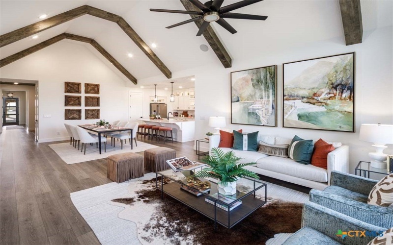 228 White Oak, Castroville, TX 78009, 4 Habitaciones Habitaciones , ,3 BañosBaños,Residential,En Venta,228 White Oak,0,604841