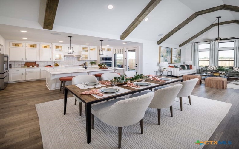 228 White Oak, Castroville, TX 78009, 4 Habitaciones Habitaciones , ,3 BañosBaños,Residential,En Venta,228 White Oak,0,604841