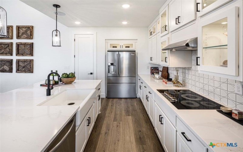 228 White Oak, Castroville, TX 78009, 4 Habitaciones Habitaciones , ,3 BañosBaños,Residential,En Venta,228 White Oak,0,604841