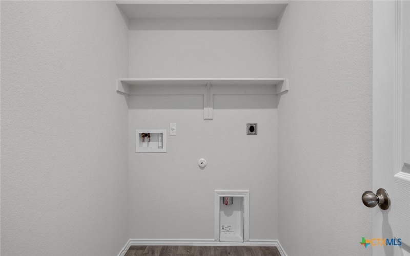 1103 Iron Horse Drive, Killeen, TX 76549, 4 Habitaciones Habitaciones , ,2 BañosBaños,Residential,En Venta,1103 Iron Horse Drive,0,604898